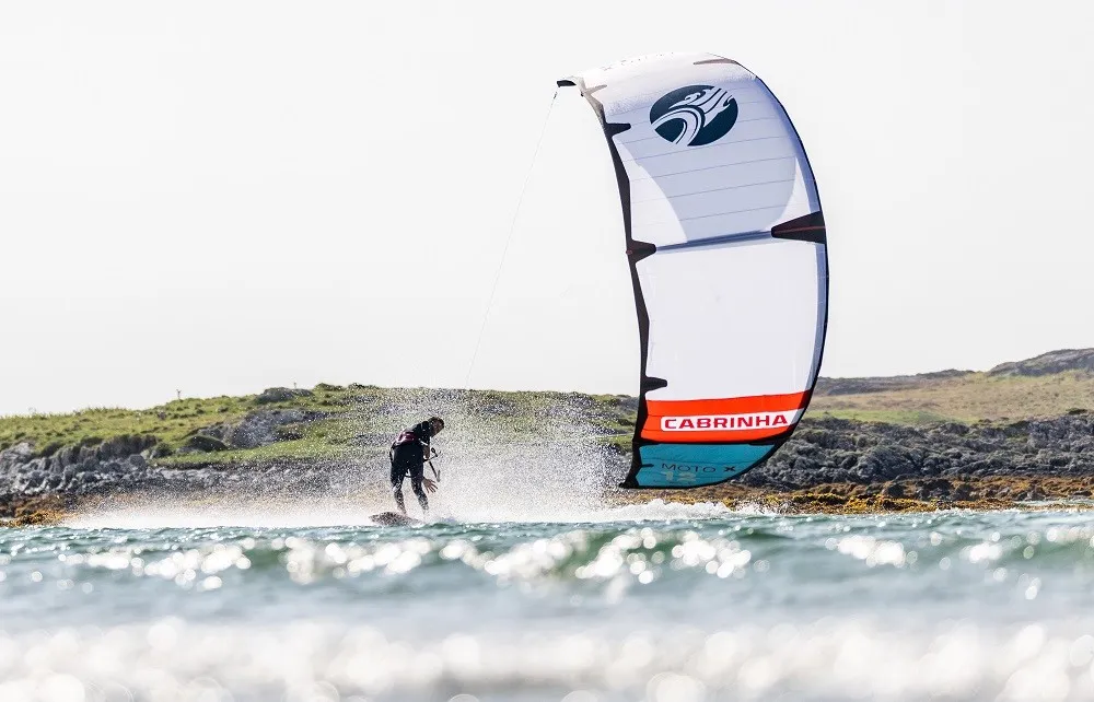 Kitesurfer in Aktion